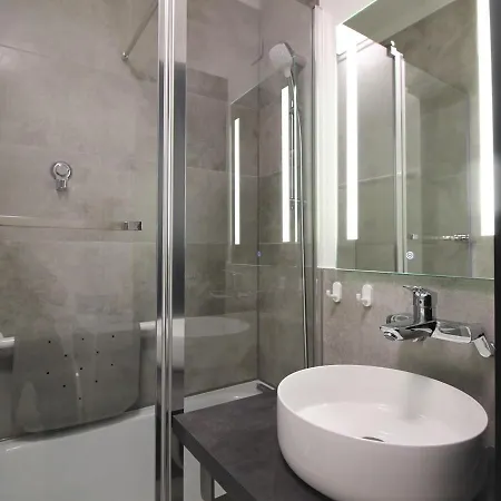 Appartamento Bel 2 Pièces Mont-dore, Wifi, Parking, 4 Pers - Fr-1-608-253